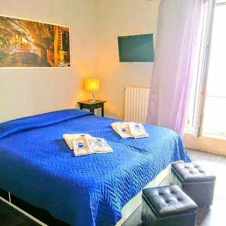 Rooms Gli Arcangeli 2 - Affitti Brevi Italia Monte Sant'Angelo