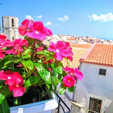 Bed & Breakfast Rooms Gli Arcangeli 2 - Affitti Brevi Italia 3*
