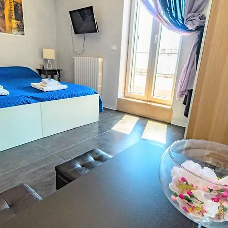Bed & Breakfast Rooms Gli Arcangeli 2 - Affitti Brevi Italia 3*
