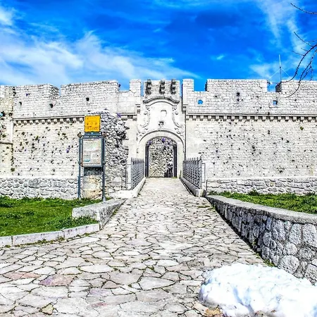 Bed & Breakfast Rooms Gli Arcangeli 2 - Affitti Brevi Italia 3*